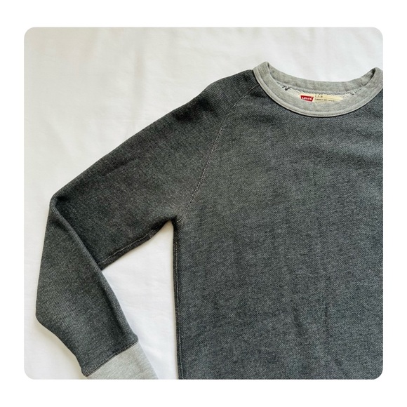 ★ Levi’s Unisex Classic Crewneck Sweatshirt - Gray ★ - Picture 8 of 17